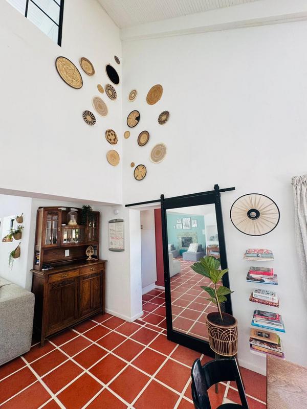 5 Bedroom Property for Sale in Sandbaai Western Cape